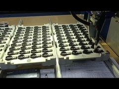 Equipamento de colagem automática PGB-700 Máquina epoxi para fabricação de automóveis