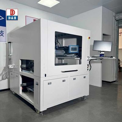 Sistema de distribuição de cola robótico Dispensador de resina epoxi compacto para PCB com câmara fechada